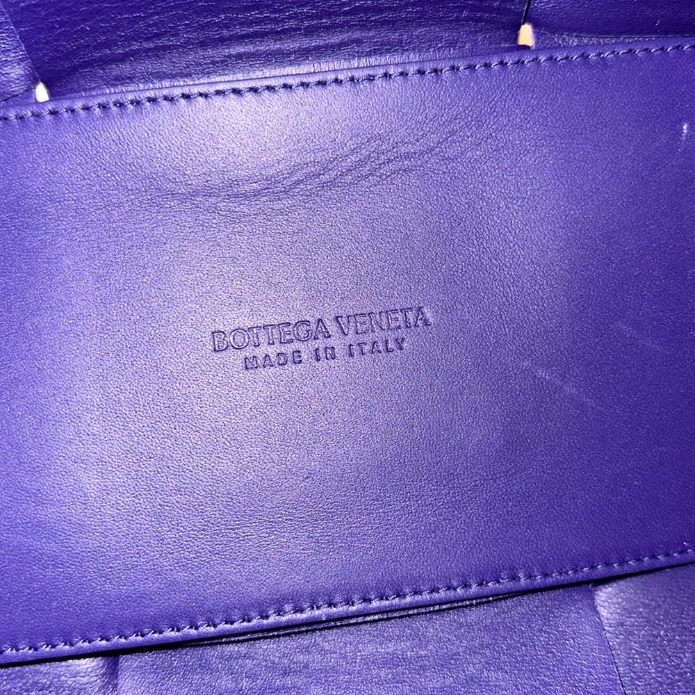 Bottega Veneta Medium Arco tote- perfect condition - Picture 3 of 4